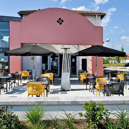 Hotel Restaurant Aldaburua Larressore 외부 사진